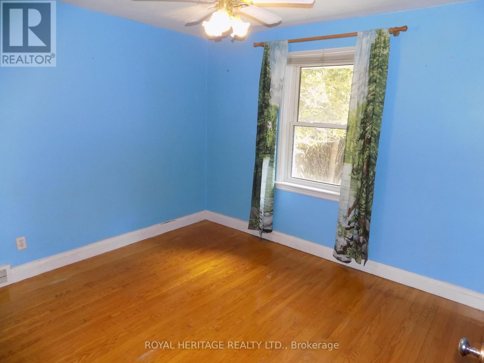 












535 MONTRAVE AVENUE

,
Oshawa (Vanier),




Ontario
L1J4S8

