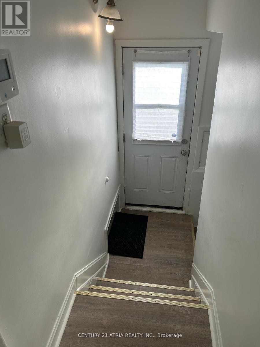 












417 BLOOR STREET E

,
Oshawa (Farewell),




Ontario
L1H3M9

