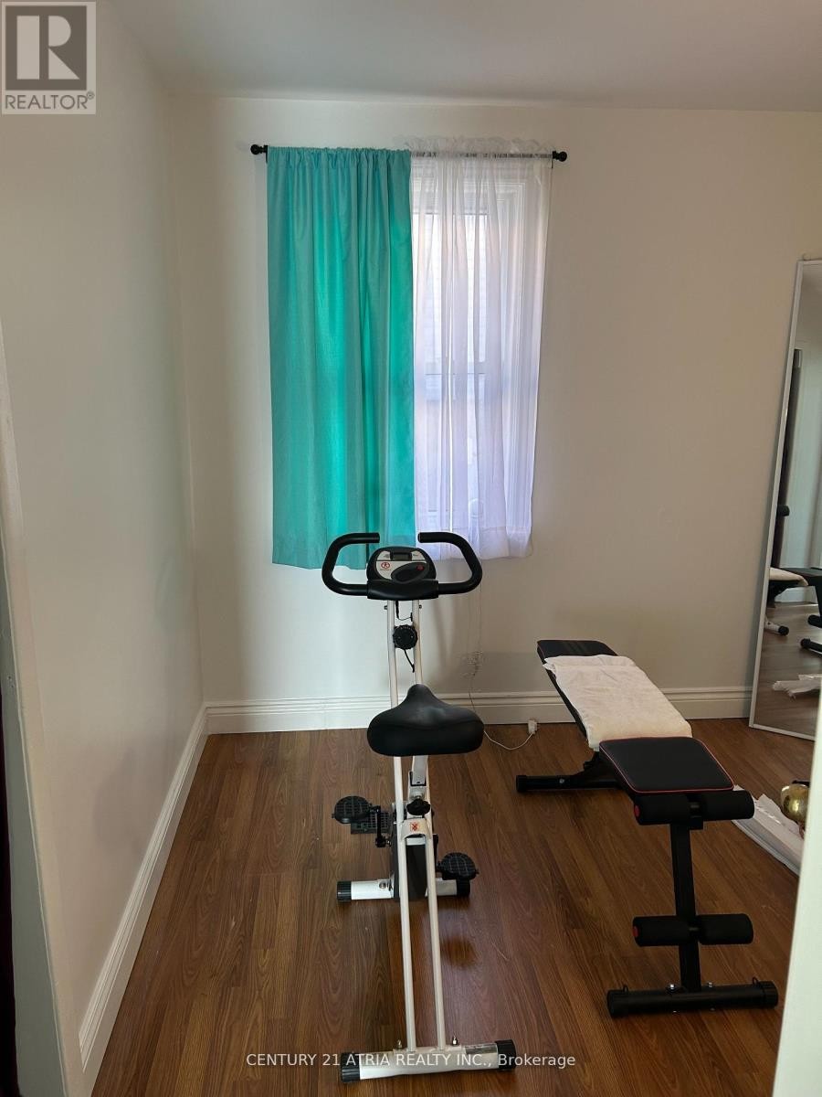 












417 BLOOR STREET E

,
Oshawa (Farewell),




Ontario
L1H3M9

