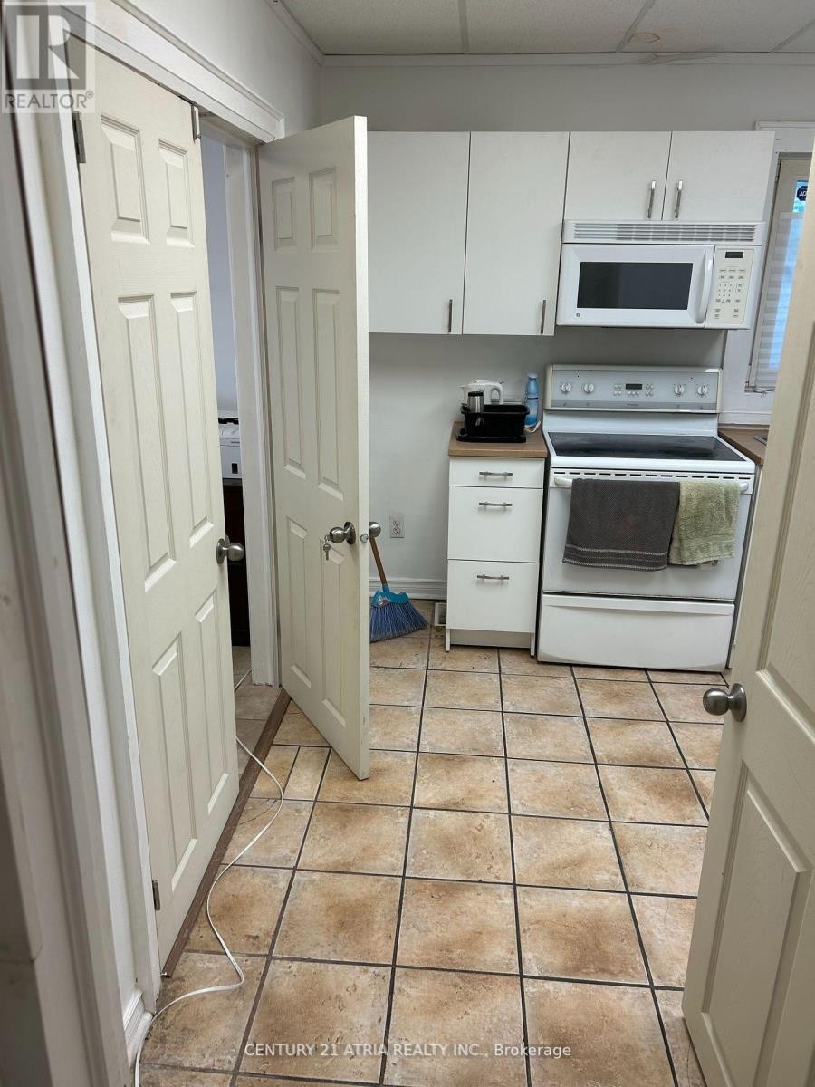 












41 BLOOR STREET E

,
Oshawa (Lakeview),




Ontario
L1H3L9

