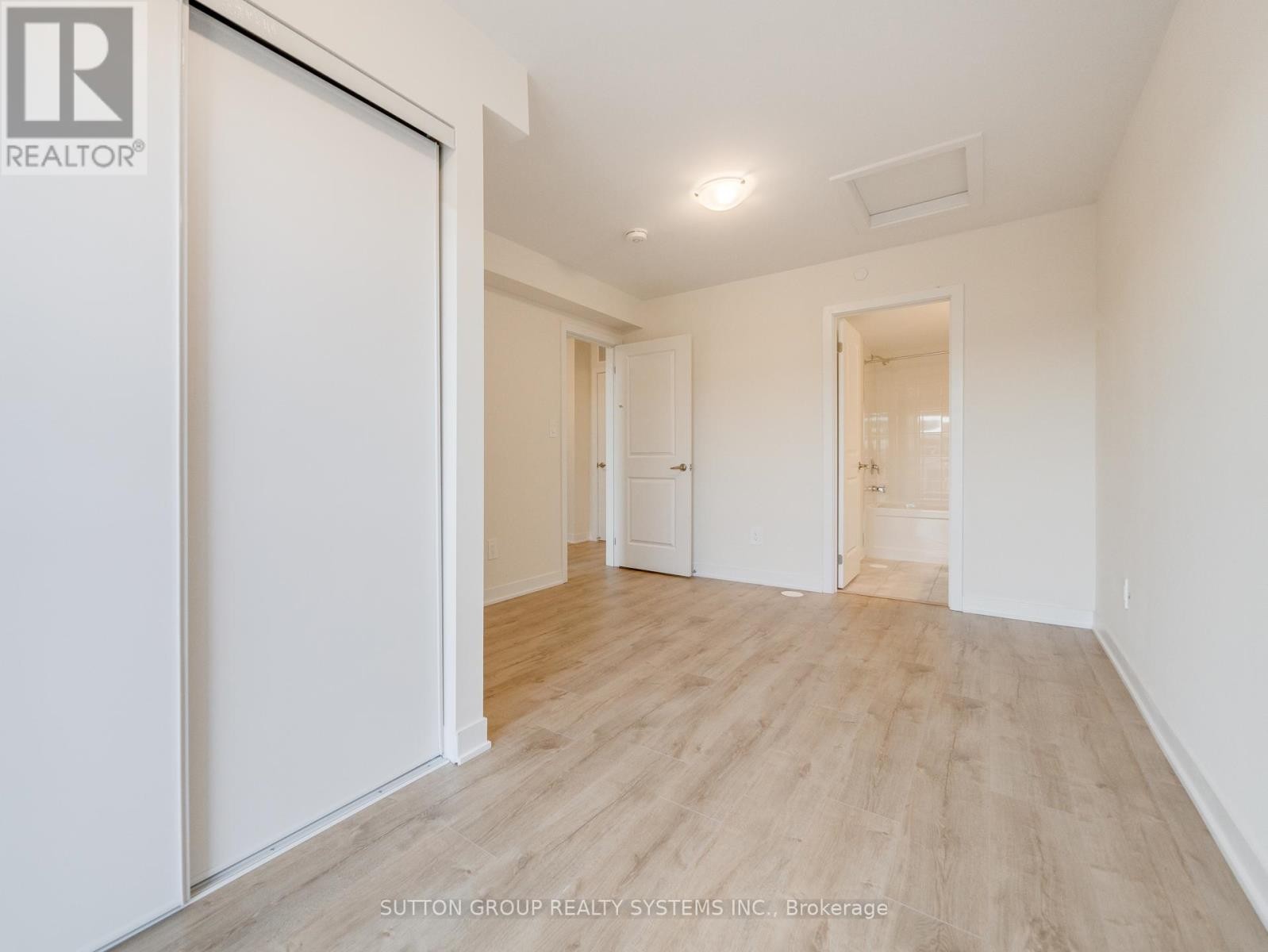 












228 - 755 OMEGA DRIVE

,
Pickering (Woodlands),




Ontario
L1V0H1

