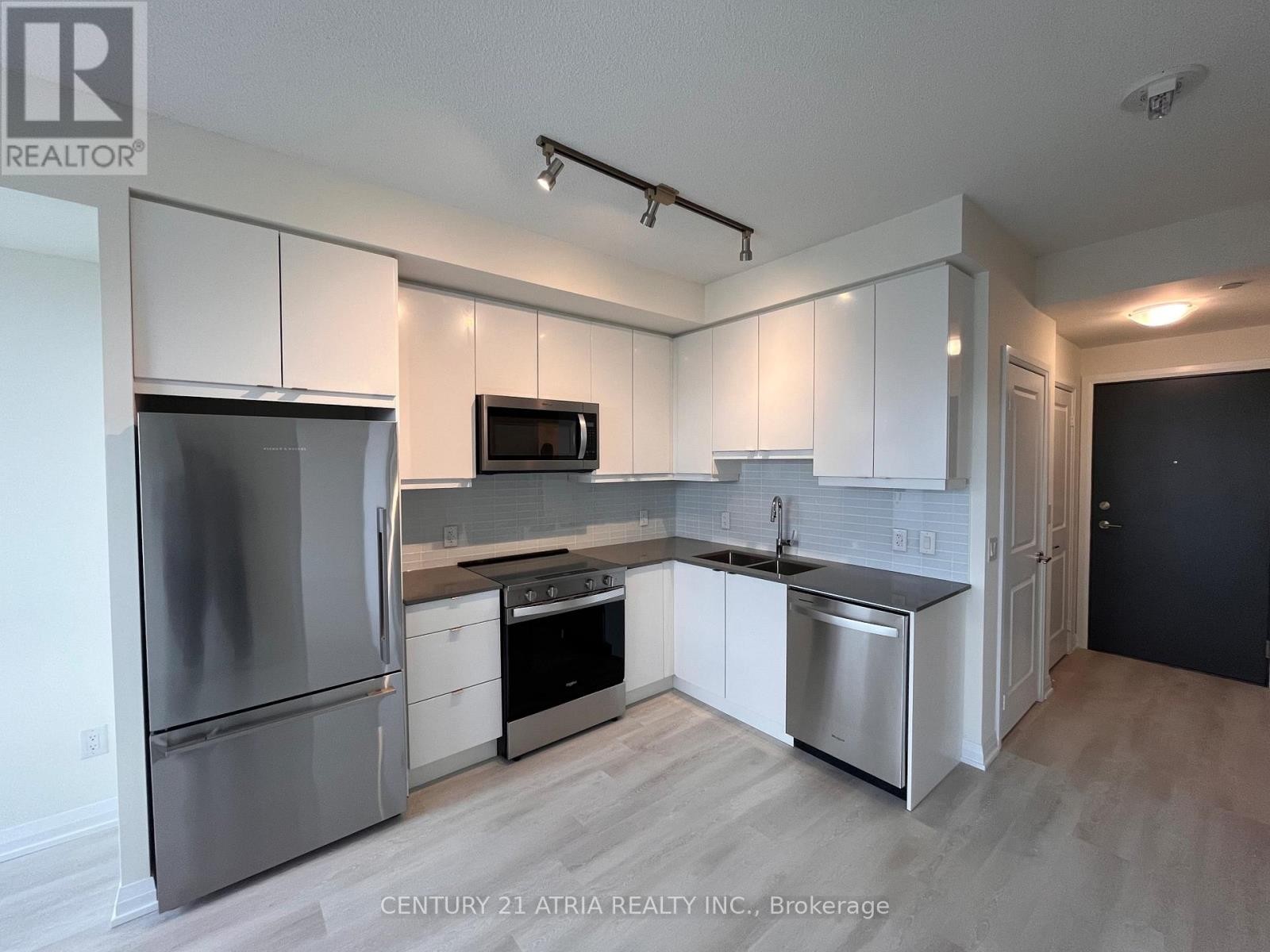 












2101 - 3260 SHEPPARD AVENUE

,
Toronto (Tam O'Shanter-Sullivan),




Ontario
M1T3K3

