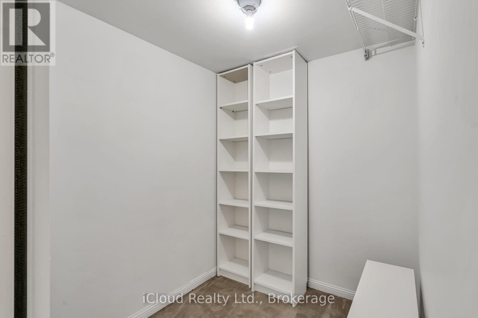 












611 - 88 CORPORATE DRIVE

,
Toronto (Woburn),




Ontario
M1H3G6

