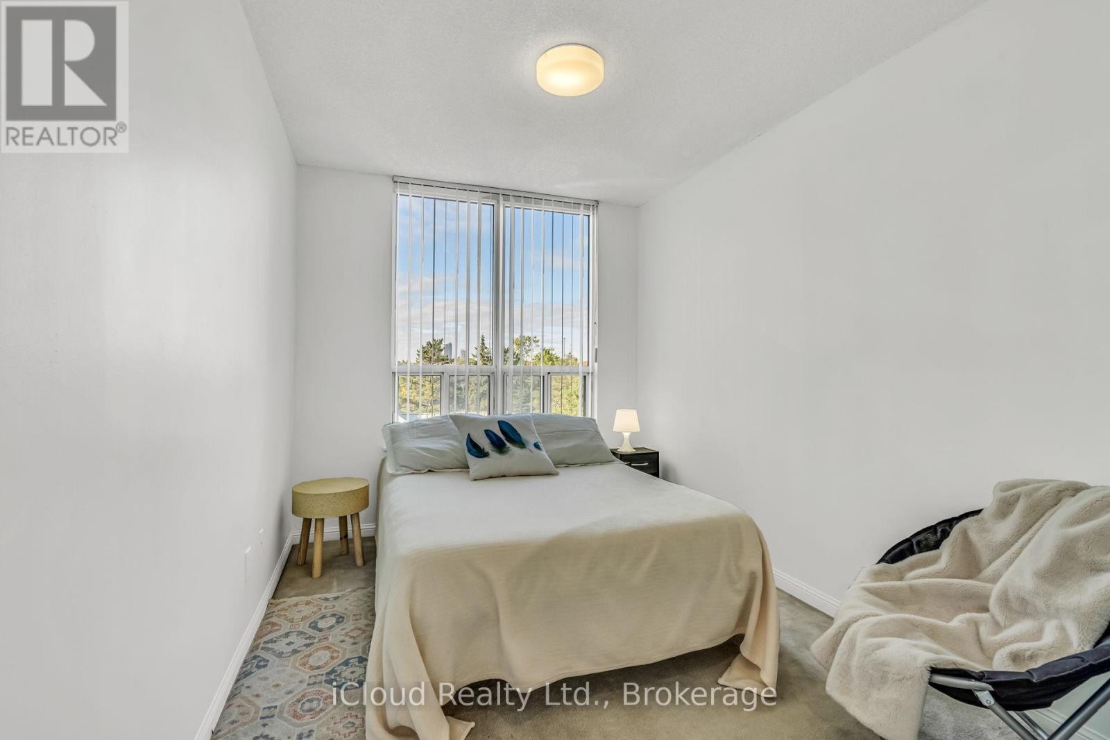 












611 - 88 CORPORATE DRIVE

,
Toronto (Woburn),




Ontario
M1H3G6

