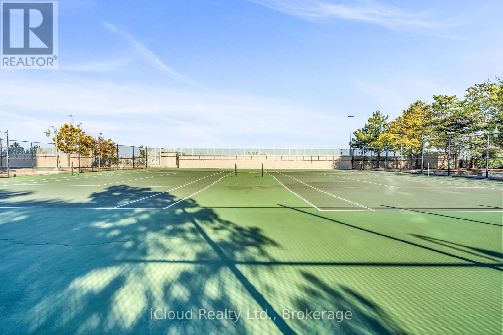 












611 - 88 CORPORATE DRIVE

,
Toronto (Woburn),




Ontario
M1H3G6

