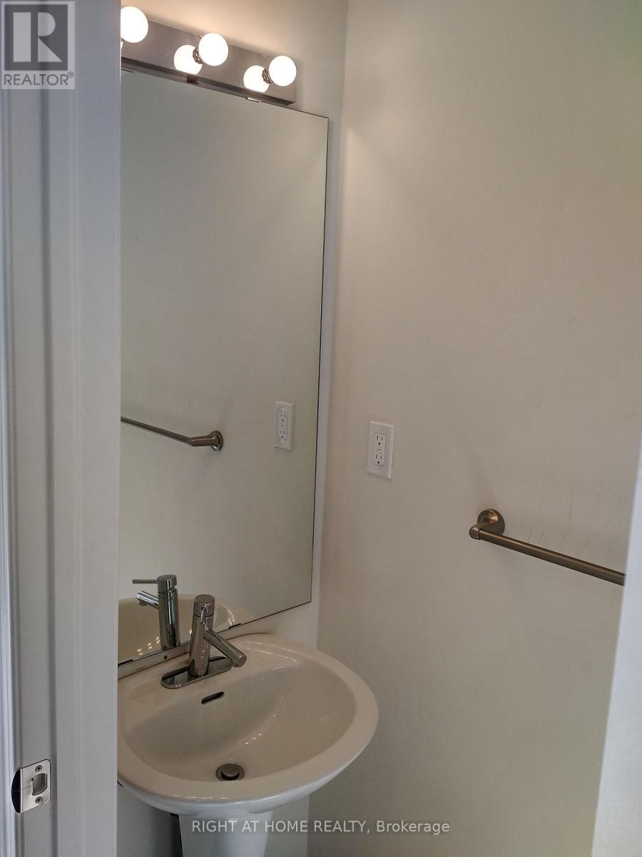 












309 - 80 ORCHID PLACE DRIVE

,
Toronto (Malvern),




Ontario
M1B2W1

