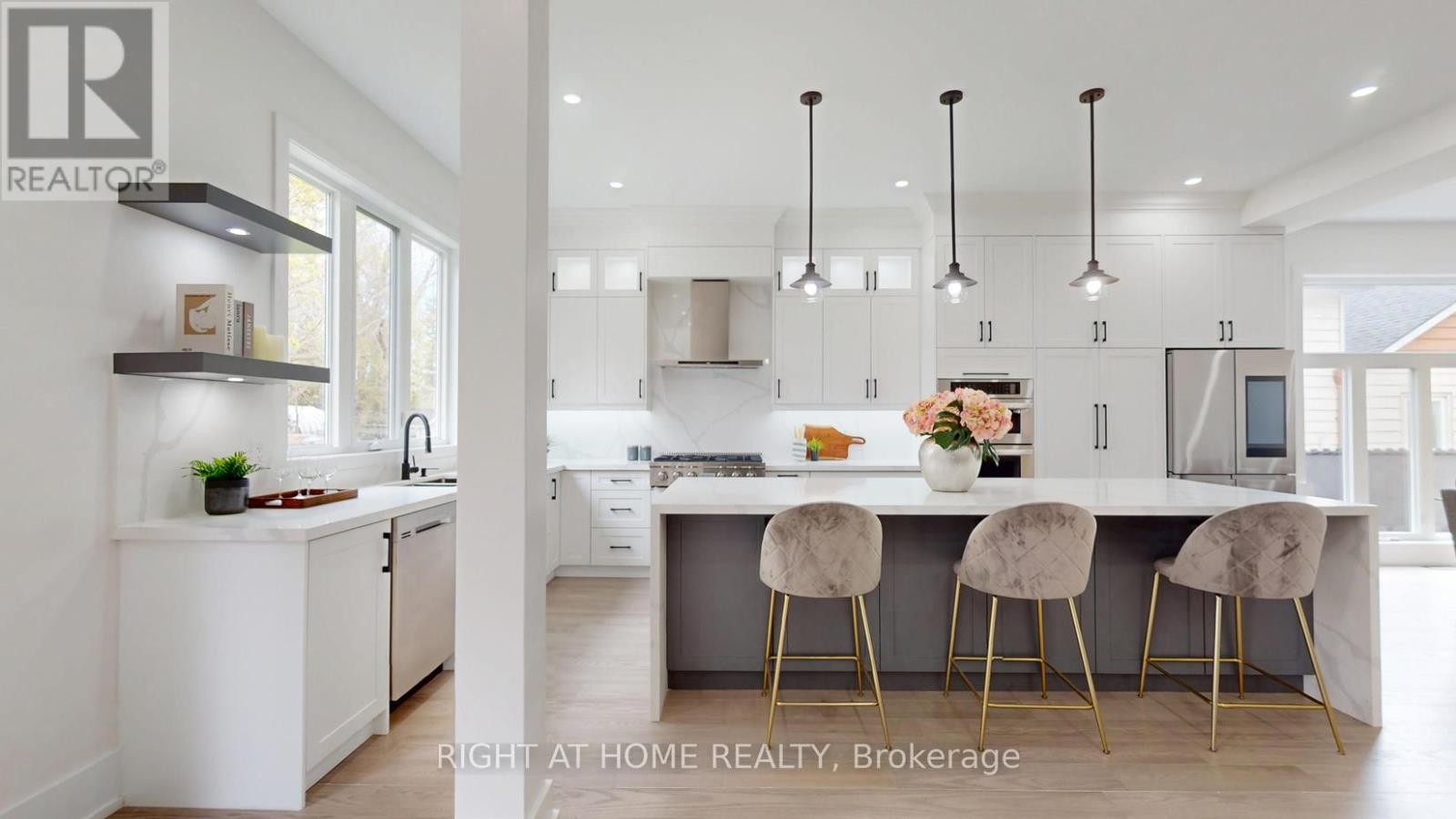 












1988 ROYAL ROAD

,
Pickering (Village East),




Ontario
L1V1Y2

