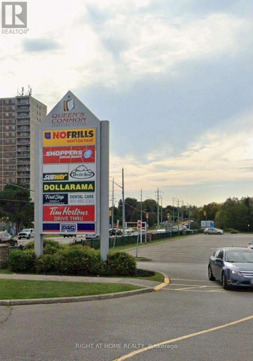 












21 COHO DRIVE N

,
Whitby (Lynde Creek),




Ontario
L1P0K4

