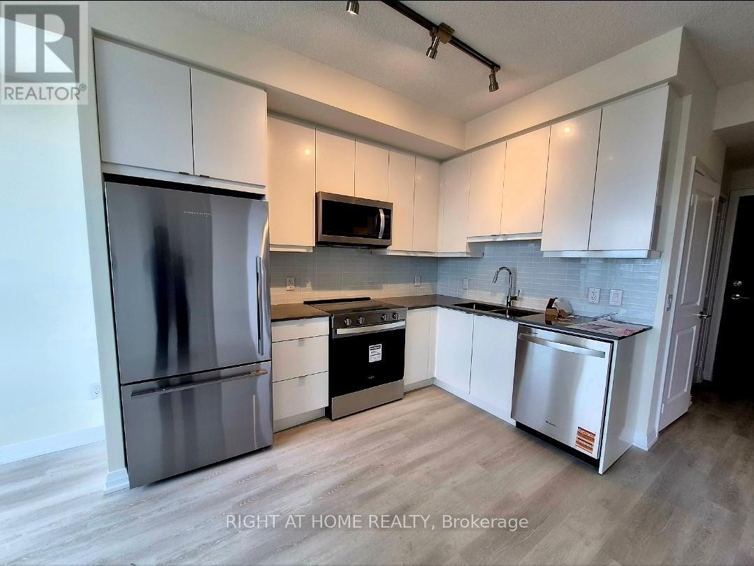 












1921 - 3270 SHEPPARD AVENUE E

,
Toronto (Tam O'Shanter-Sullivan),




Ontario
M1T3K3

