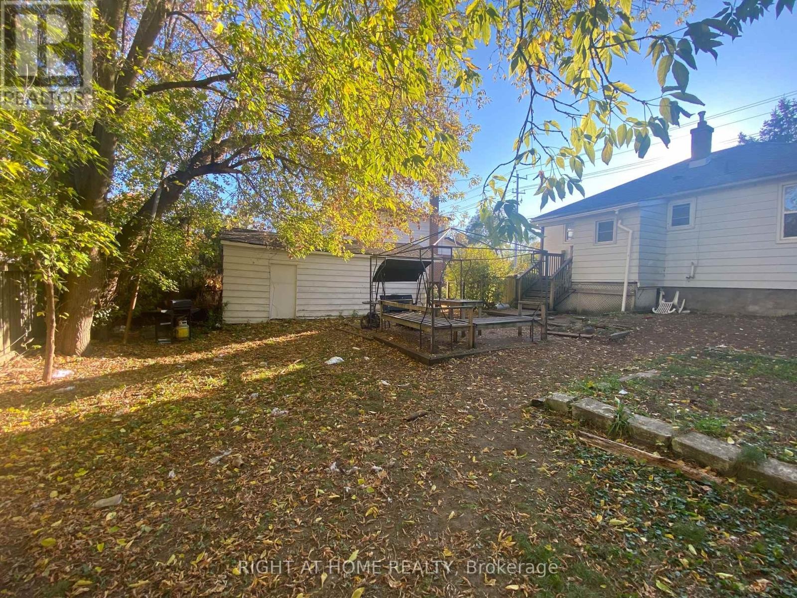 












97 GALLOWAY ROAD E

,
Toronto (West Hill),




Ontario
M1E1W8

