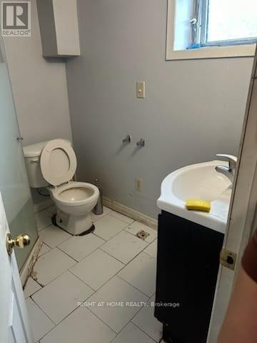 












97 GALLOWAY ROAD E

,
Toronto (West Hill),




Ontario
M1E1W8

