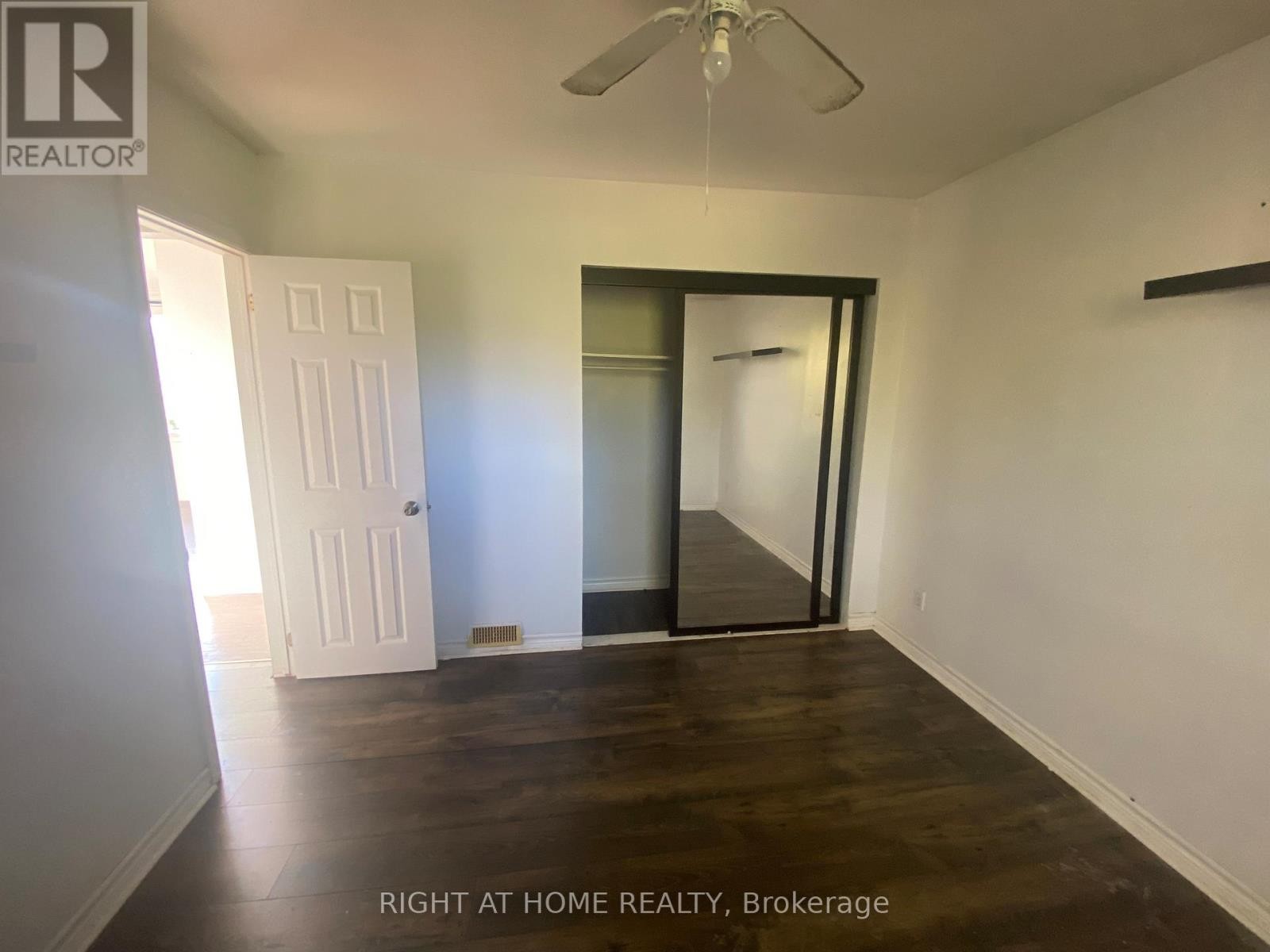 












97 GALLOWAY ROAD E

,
Toronto (West Hill),




Ontario
M1E1W8

