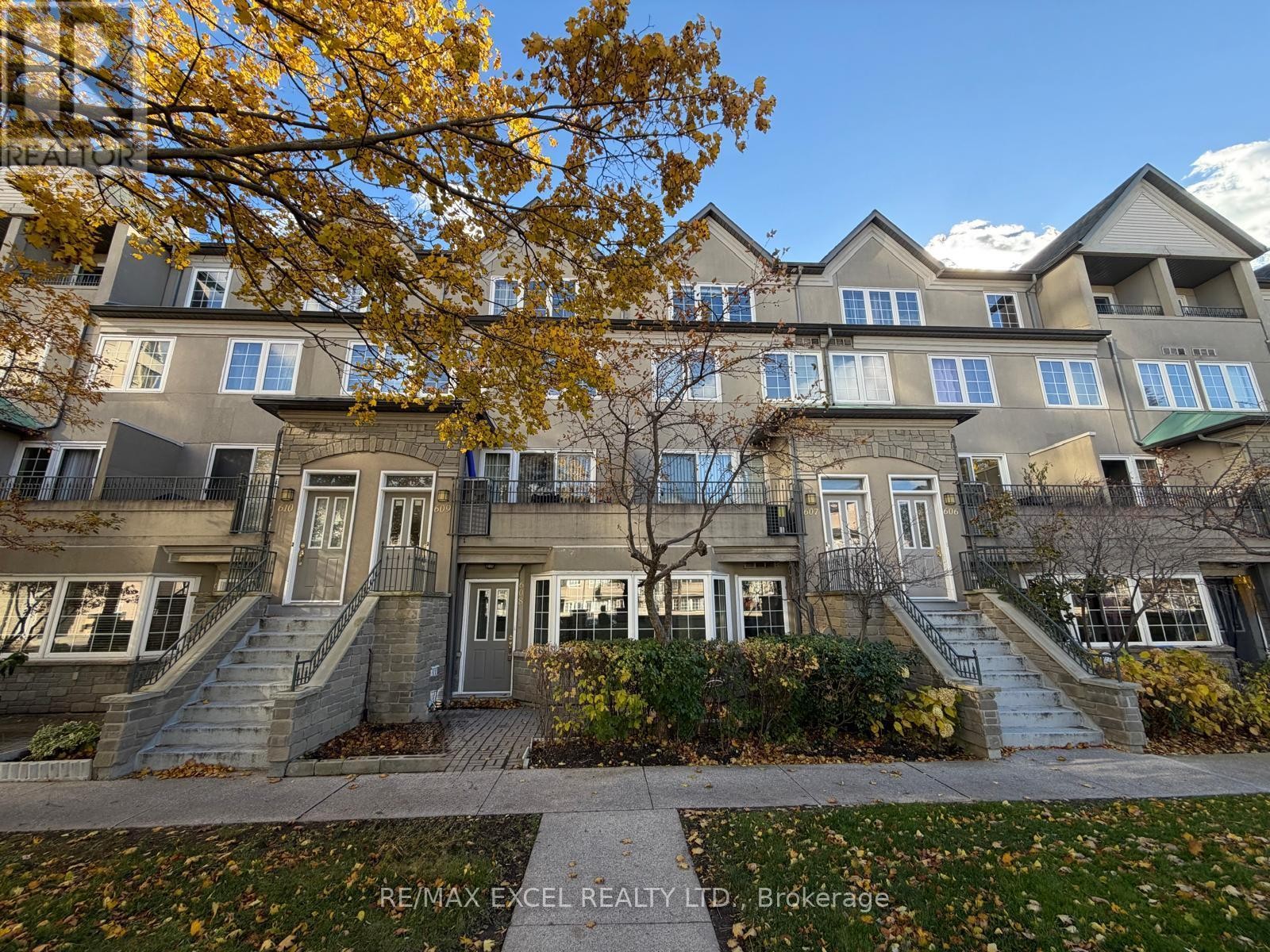 












608 - 188 BONIS AVENUE

,
Toronto (Tam O'Shanter-Sullivan),




Ontario
M1T3W1

