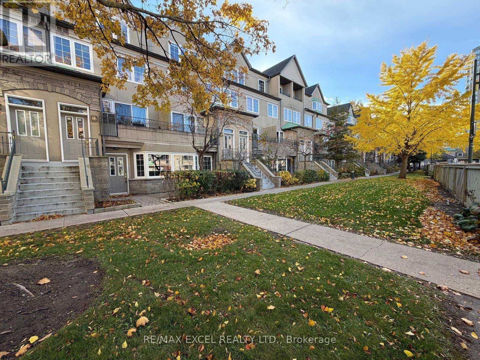 












608 - 188 BONIS AVENUE

,
Toronto (Tam O'Shanter-Sullivan),




Ontario
M1T3W1

