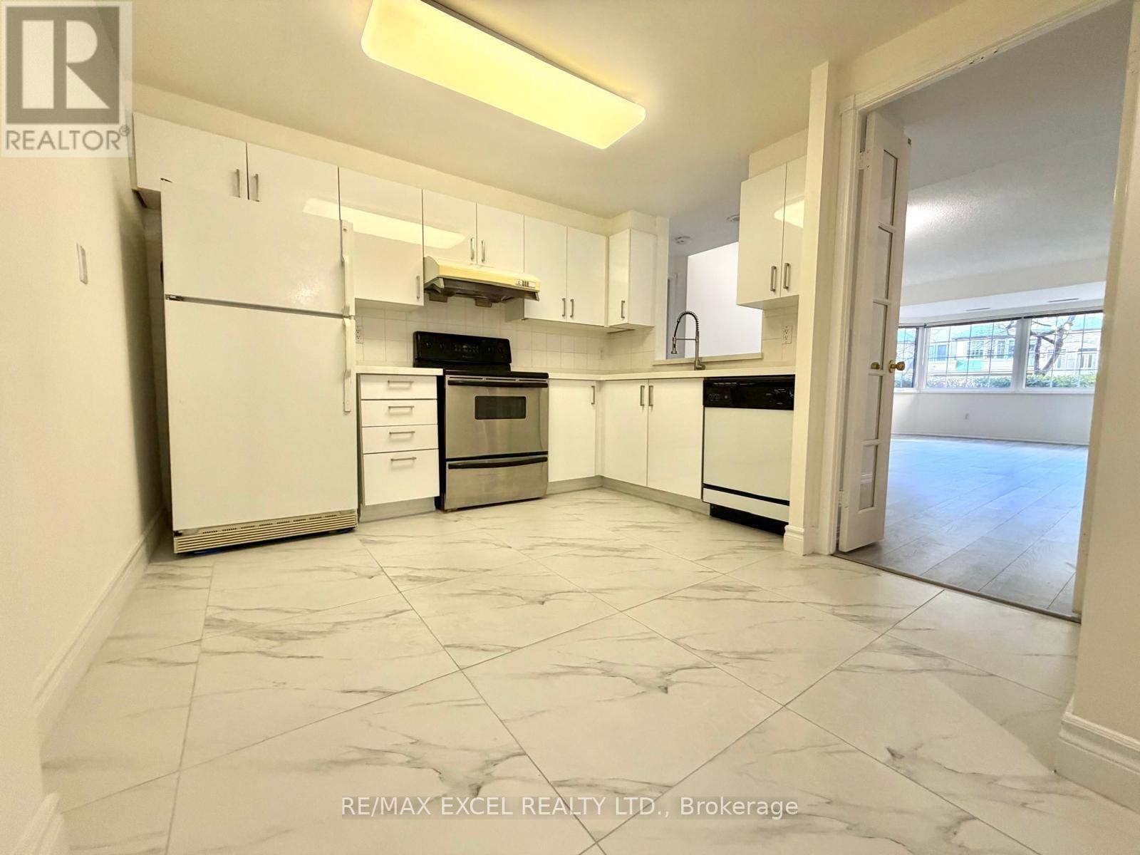 












608 - 188 BONIS AVENUE

,
Toronto (Tam O'Shanter-Sullivan),




Ontario
M1T3W1

