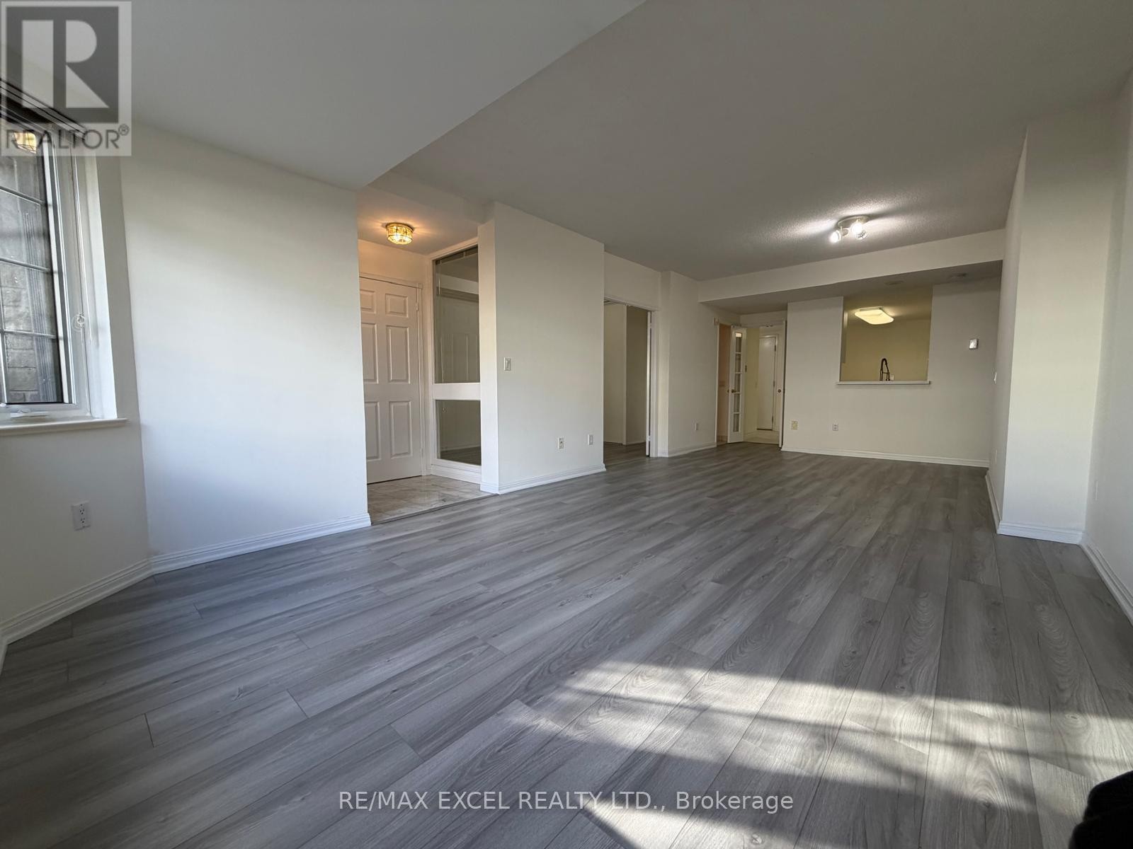 












608 - 188 BONIS AVENUE

,
Toronto (Tam O'Shanter-Sullivan),




Ontario
M1T3W1

