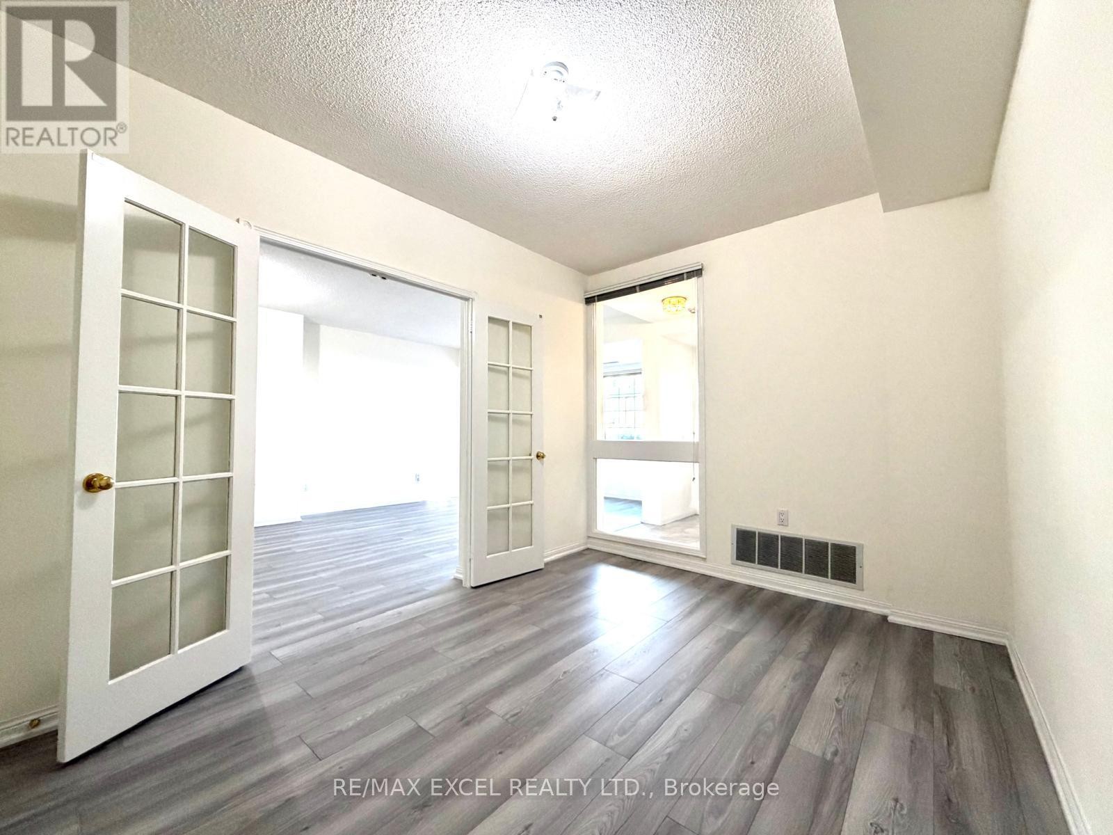 












608 - 188 BONIS AVENUE

,
Toronto (Tam O'Shanter-Sullivan),




Ontario
M1T3W1

