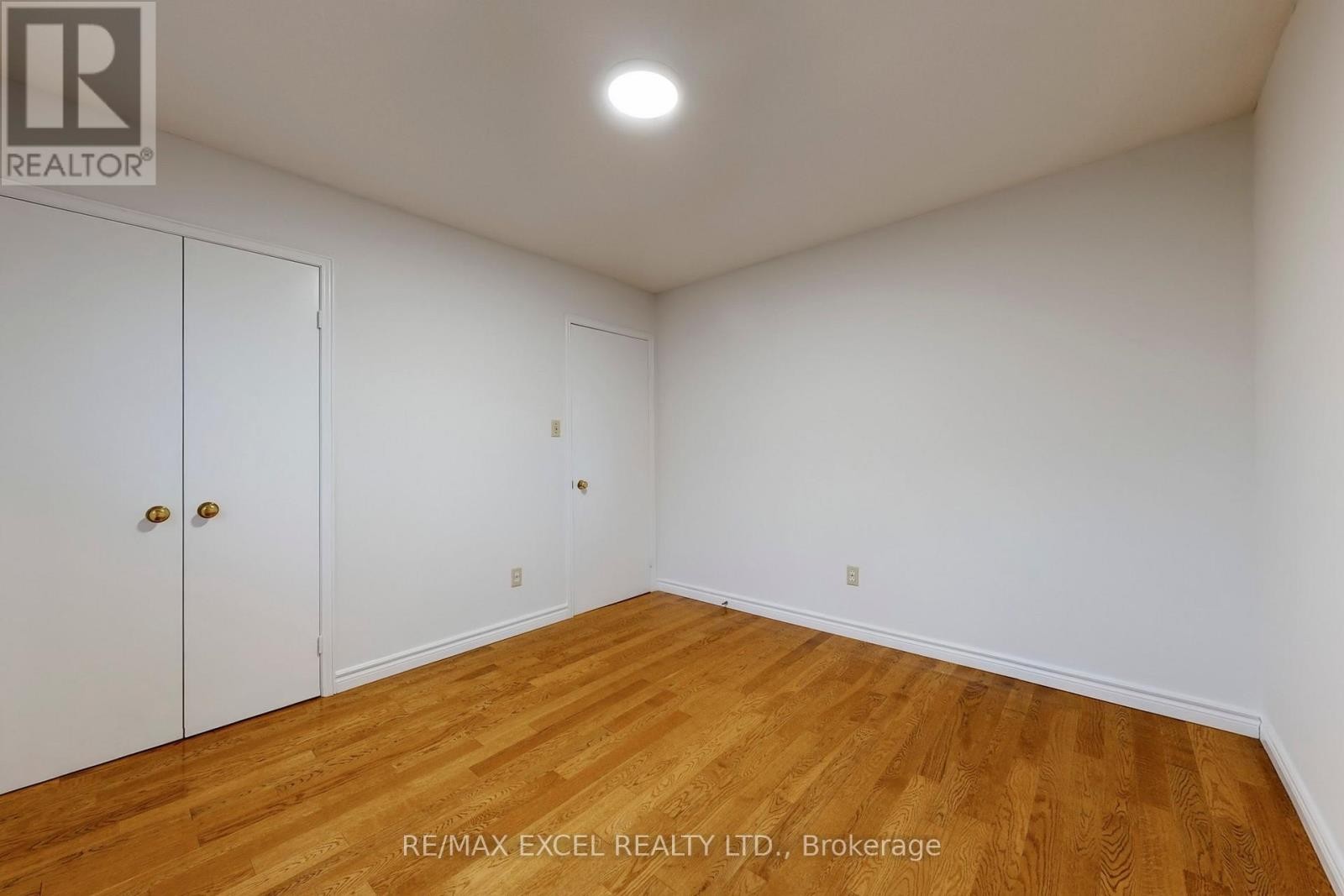 












53 SANWOOD BOULEVARD

,
Toronto (Steeles),




Ontario
M1V3L6

