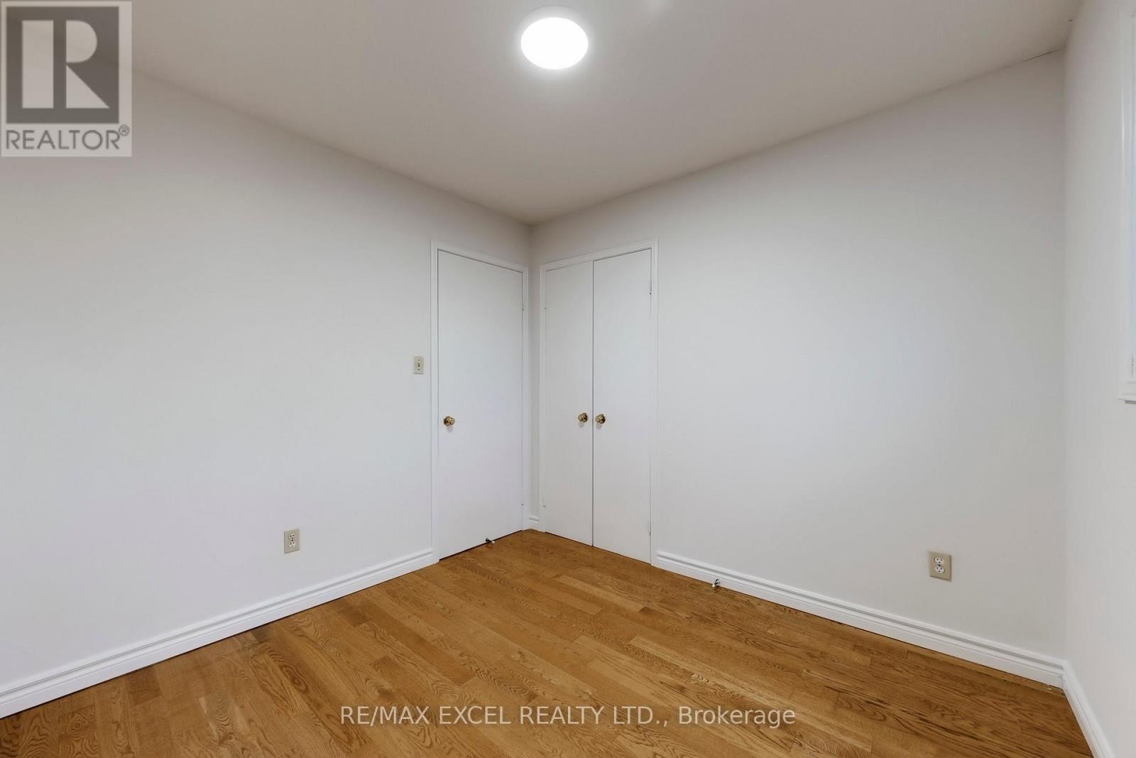 












53 SANWOOD BOULEVARD

,
Toronto (Steeles),




Ontario
M1V3L6

