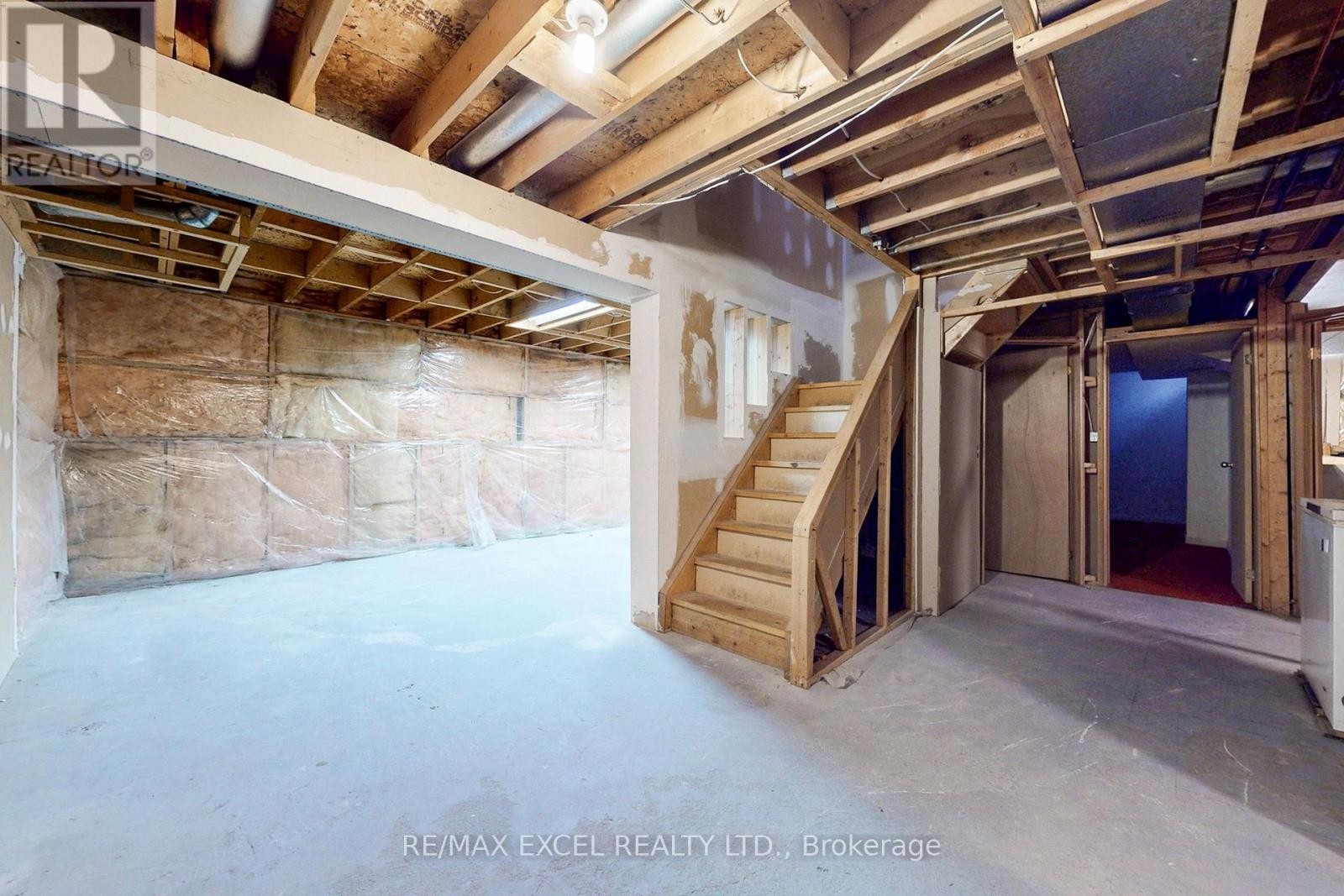 












53 SANWOOD BOULEVARD

,
Toronto (Steeles),




Ontario
M1V3L6

