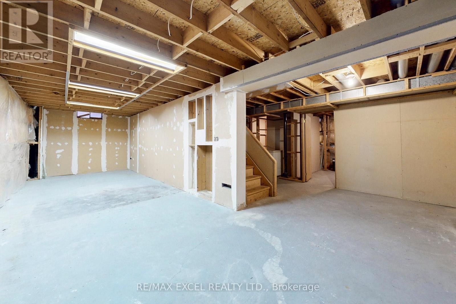 












53 SANWOOD BOULEVARD

,
Toronto (Steeles),




Ontario
M1V3L6

