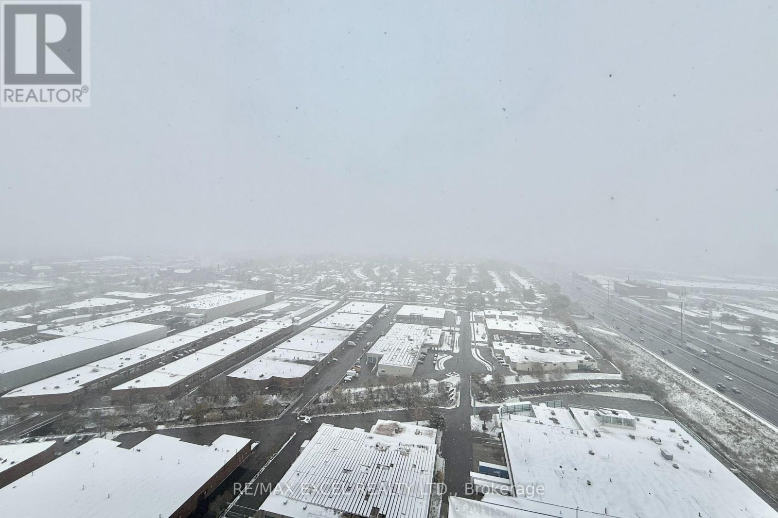 












3516 - 135 VILLAGE GREEN SQUARE

,
Toronto (Agincourt South-Malvern West),




Ontario
M1S0G4

