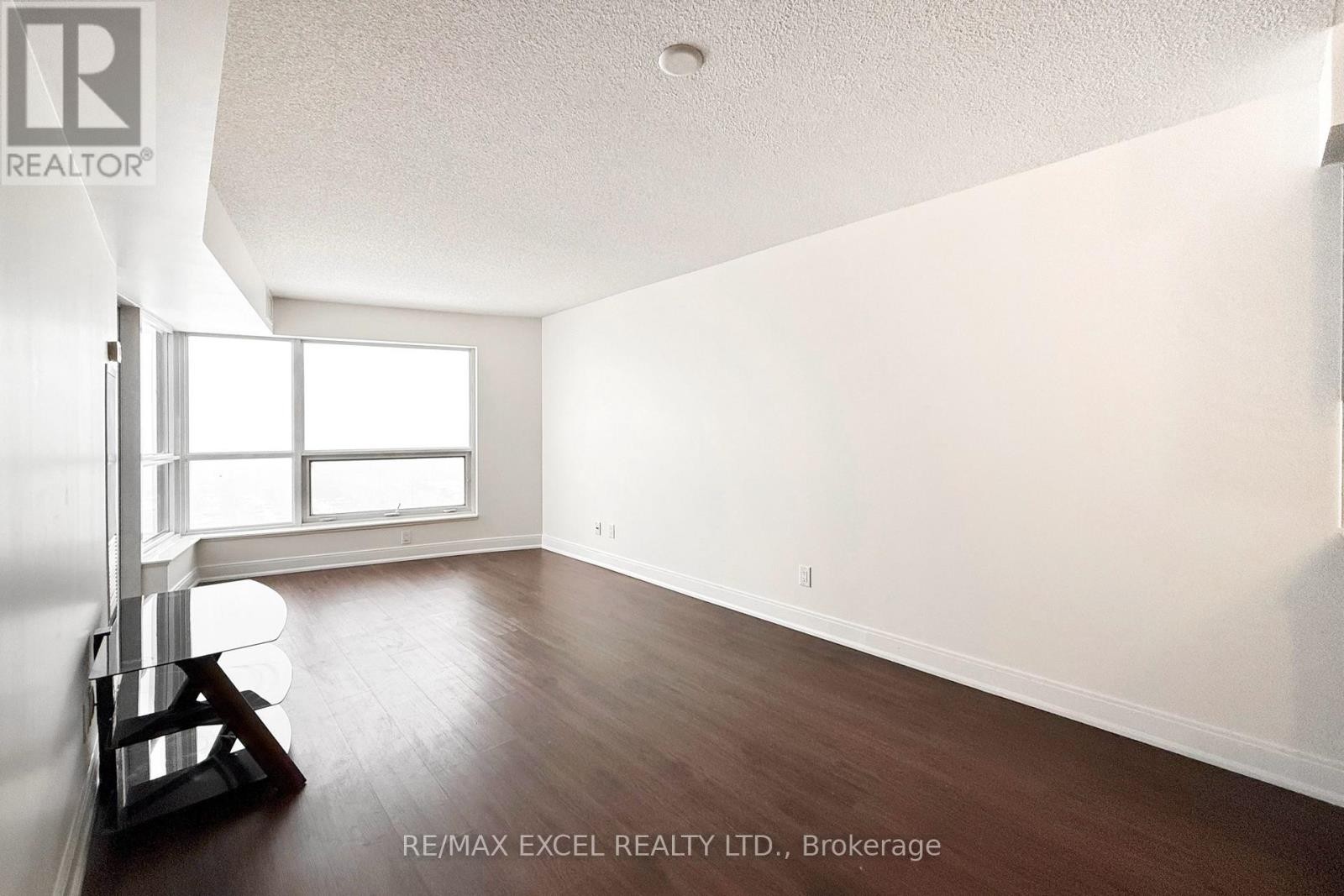 












3516 - 135 VILLAGE GREEN SQUARE

,
Toronto (Agincourt South-Malvern West),




Ontario
M1S0G4

