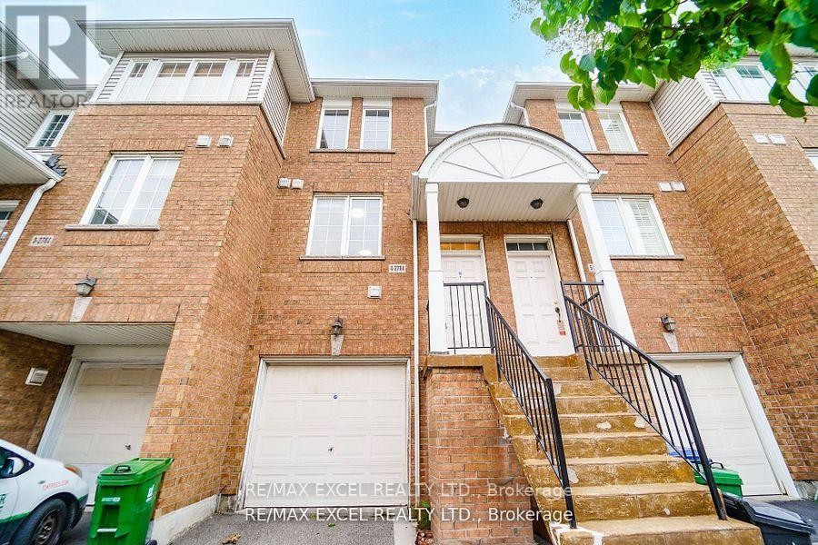 












4 - 2784 EGLINTON AVENUE E

,
Toronto (Eglinton East),




Ontario
M1J2C8

