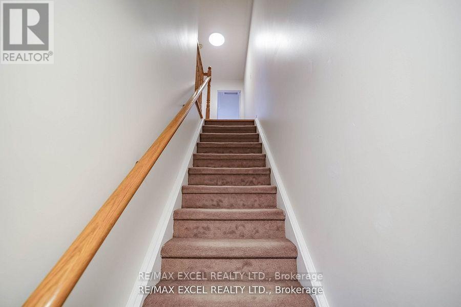 












4 - 2784 EGLINTON AVENUE E

,
Toronto (Eglinton East),




Ontario
M1J2C8

