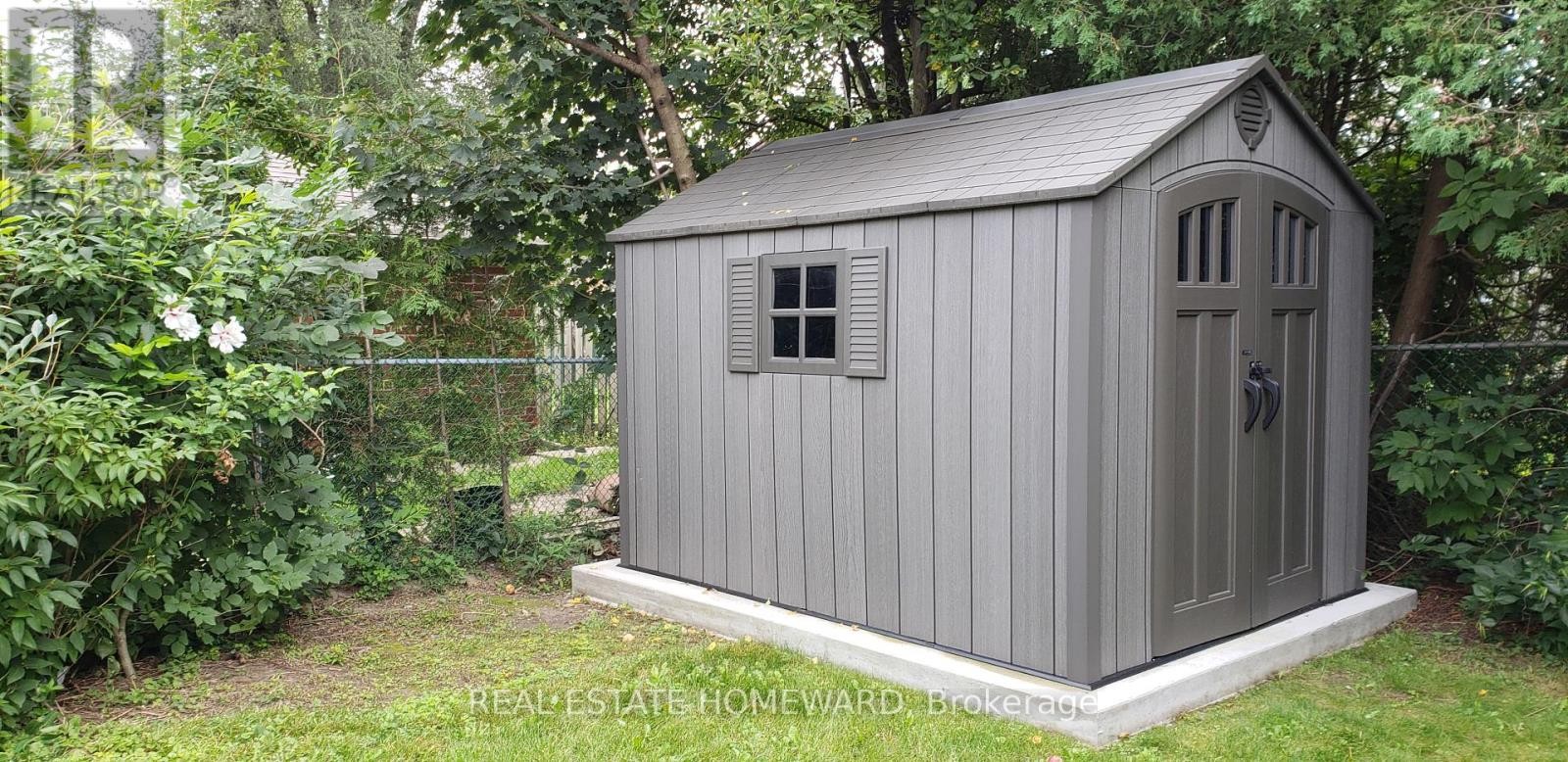 












4 MOORECROFT CRESCENT

,
Toronto (Ionview),




Ontario
M1K3V1

