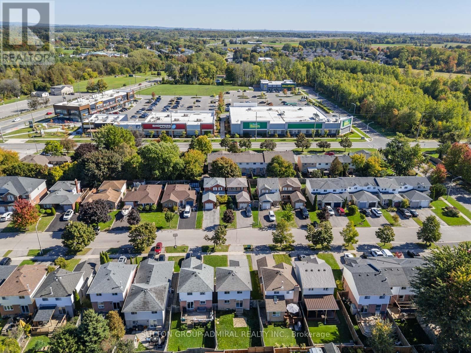 












93 MCMANN CRESCENT

,
Clarington (Courtice),




Ontario
L1E2W9

