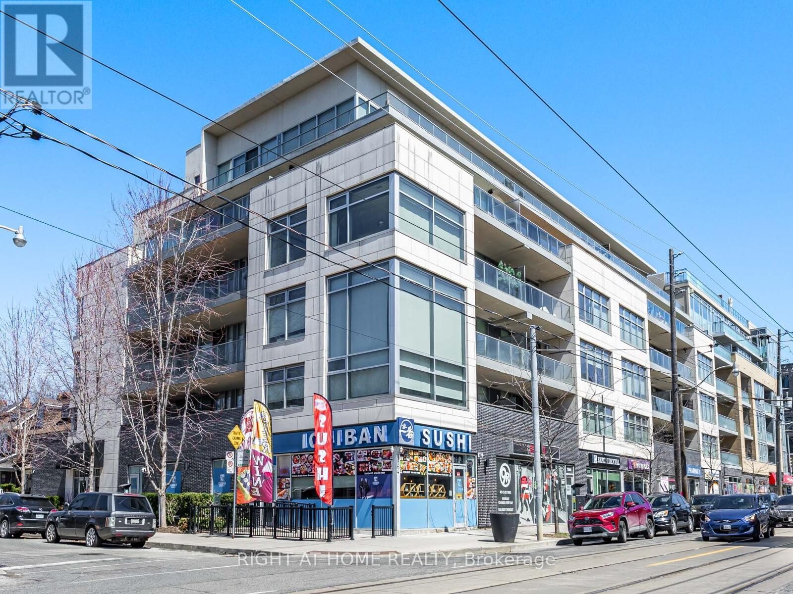 












207 - 1 RAINSFORD ROAD

,
Toronto (The Beaches),




Ontario
M4L3N5

