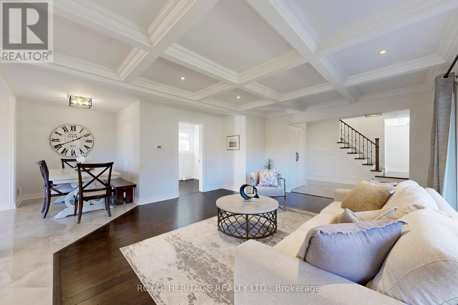 












47 CHERRYHILL AVENUE

,
Toronto (Centennial Scarborough),




Ontario
M1C1W9

