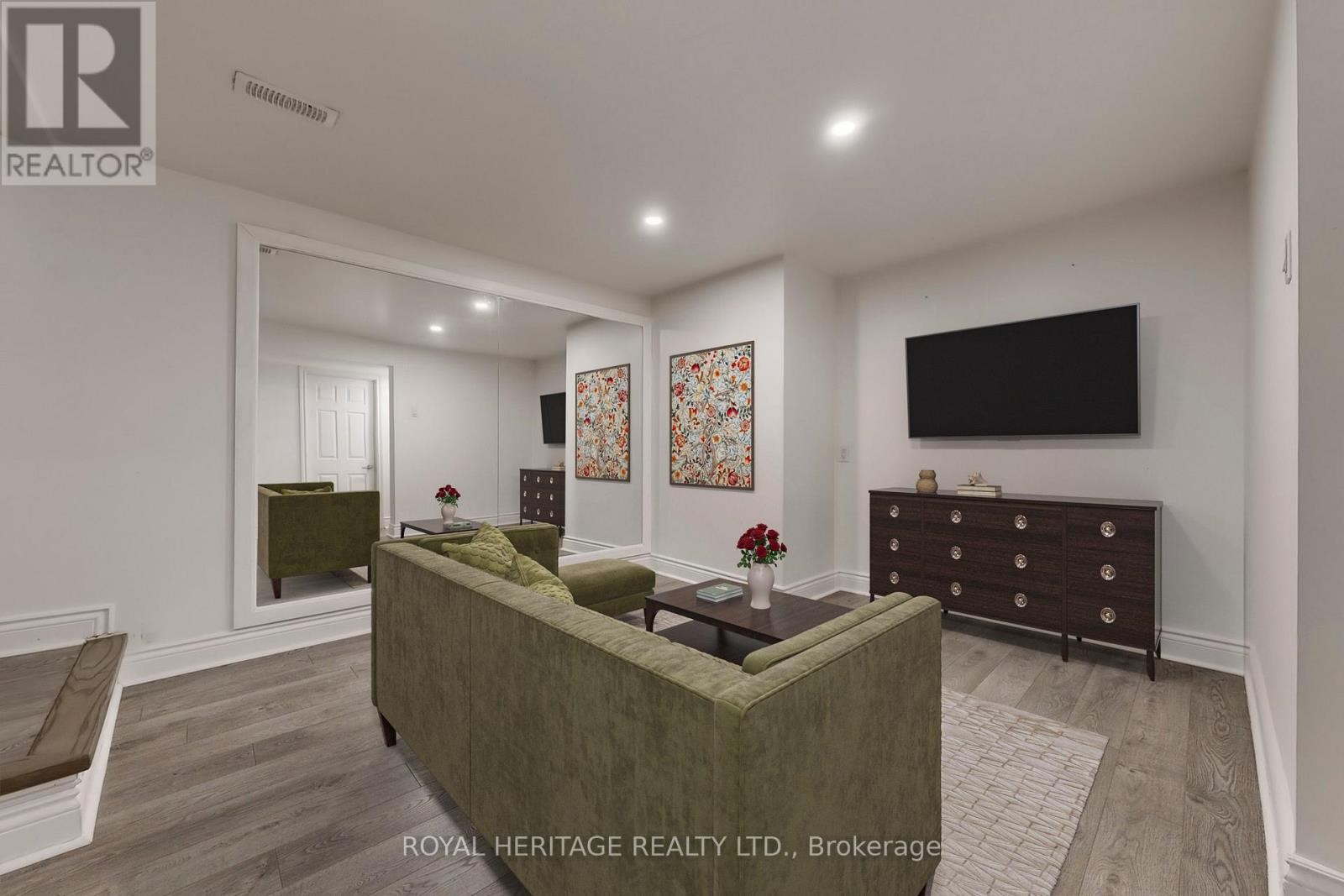 












47 CHERRYHILL AVENUE

,
Toronto (Centennial Scarborough),




Ontario
M1C1W9

