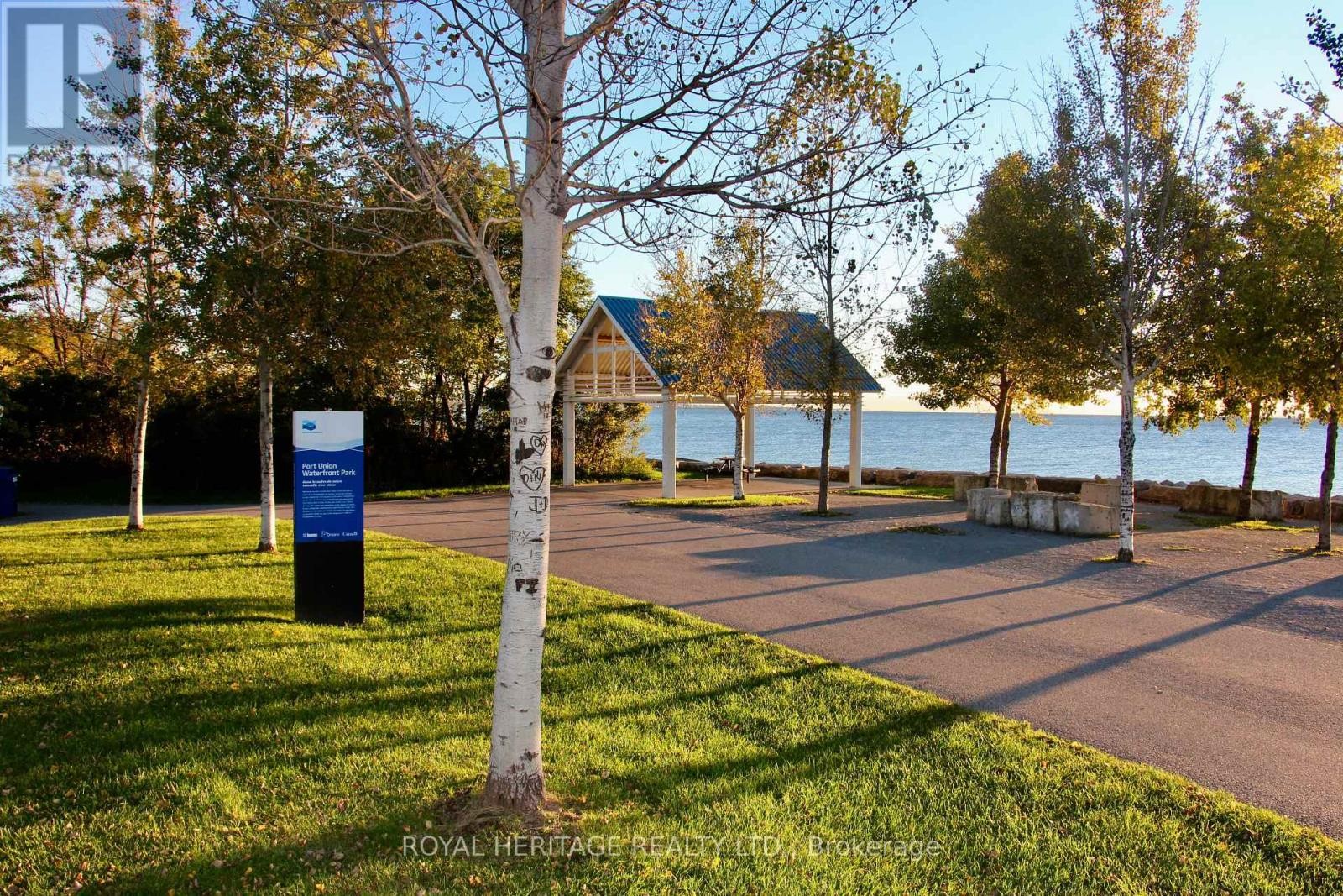 












47 CHERRYHILL AVENUE

,
Toronto (Centennial Scarborough),




Ontario
M1C1W9

