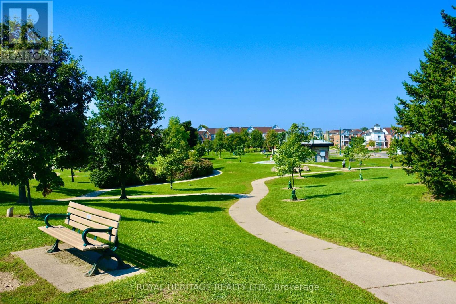 












47 CHERRYHILL AVENUE

,
Toronto (Centennial Scarborough),




Ontario
M1C1W9

