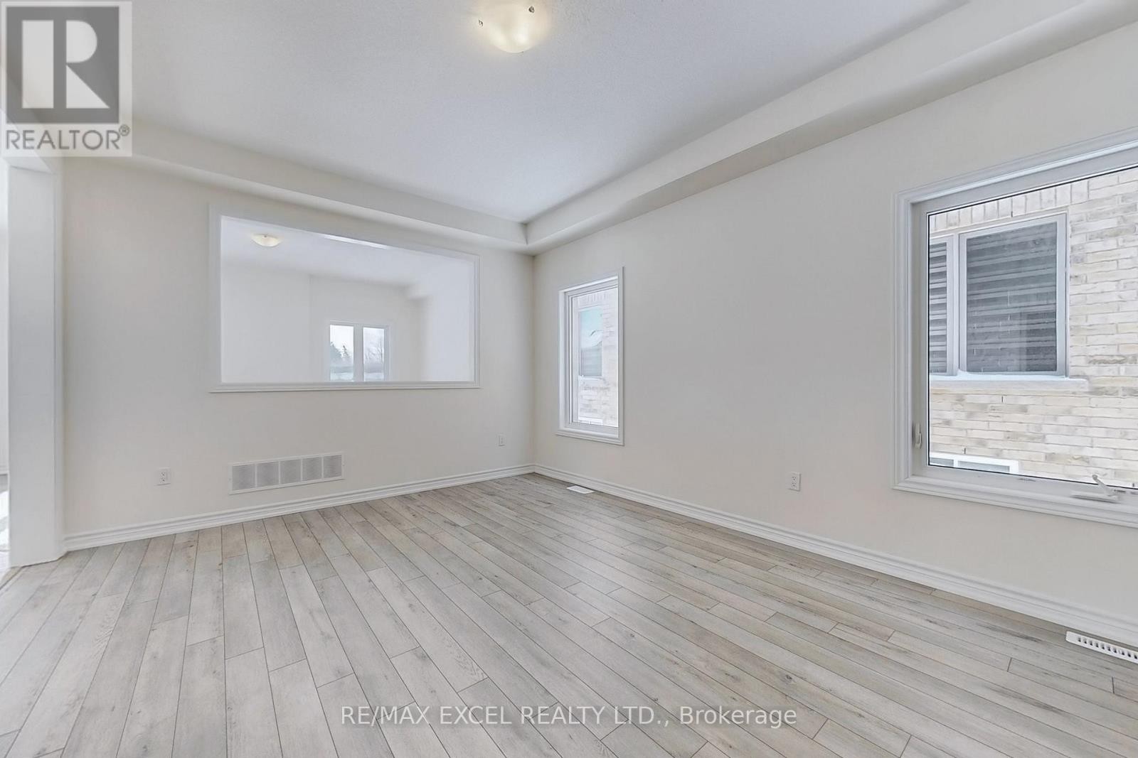 












26 RAINES ROAD

,
Scugog (Port Perry),




Ontario
L9L0E2

