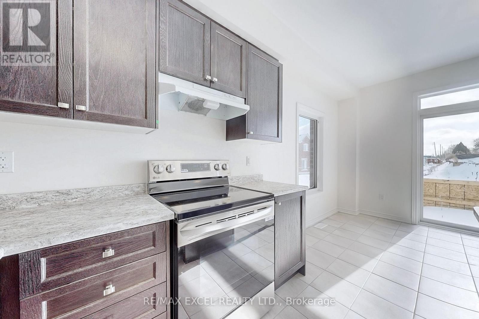 












26 RAINES ROAD

,
Scugog (Port Perry),




Ontario
L9L0E2

