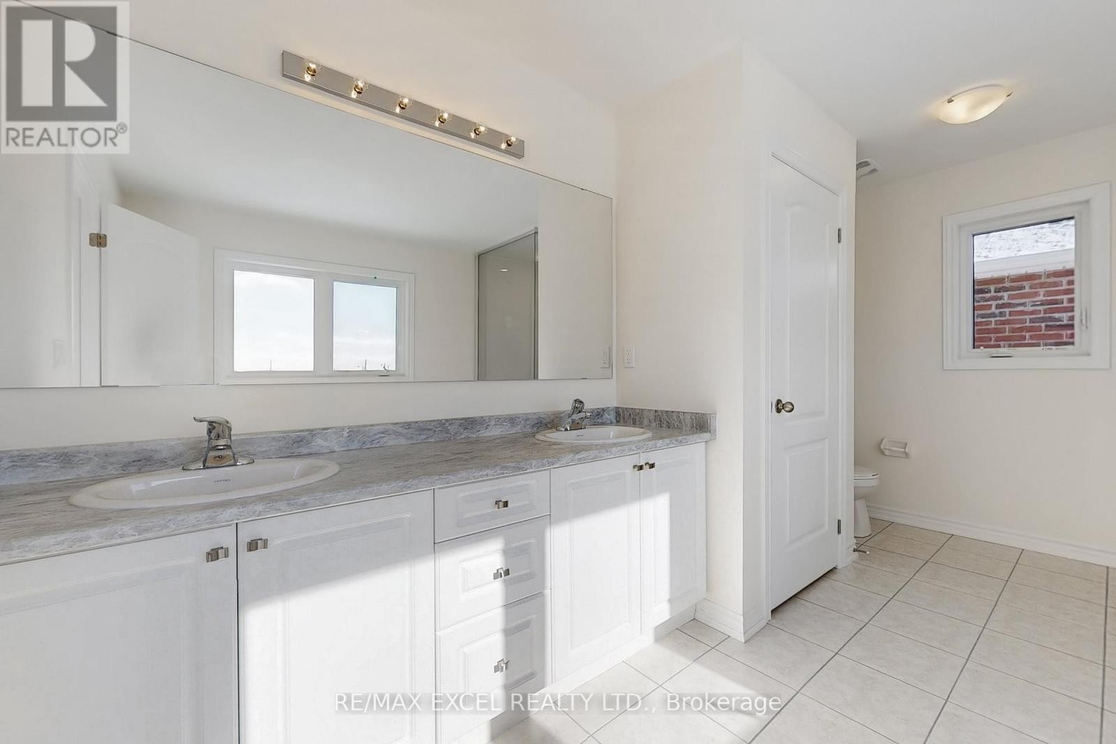 












26 RAINES ROAD

,
Scugog (Port Perry),




Ontario
L9L0E2

