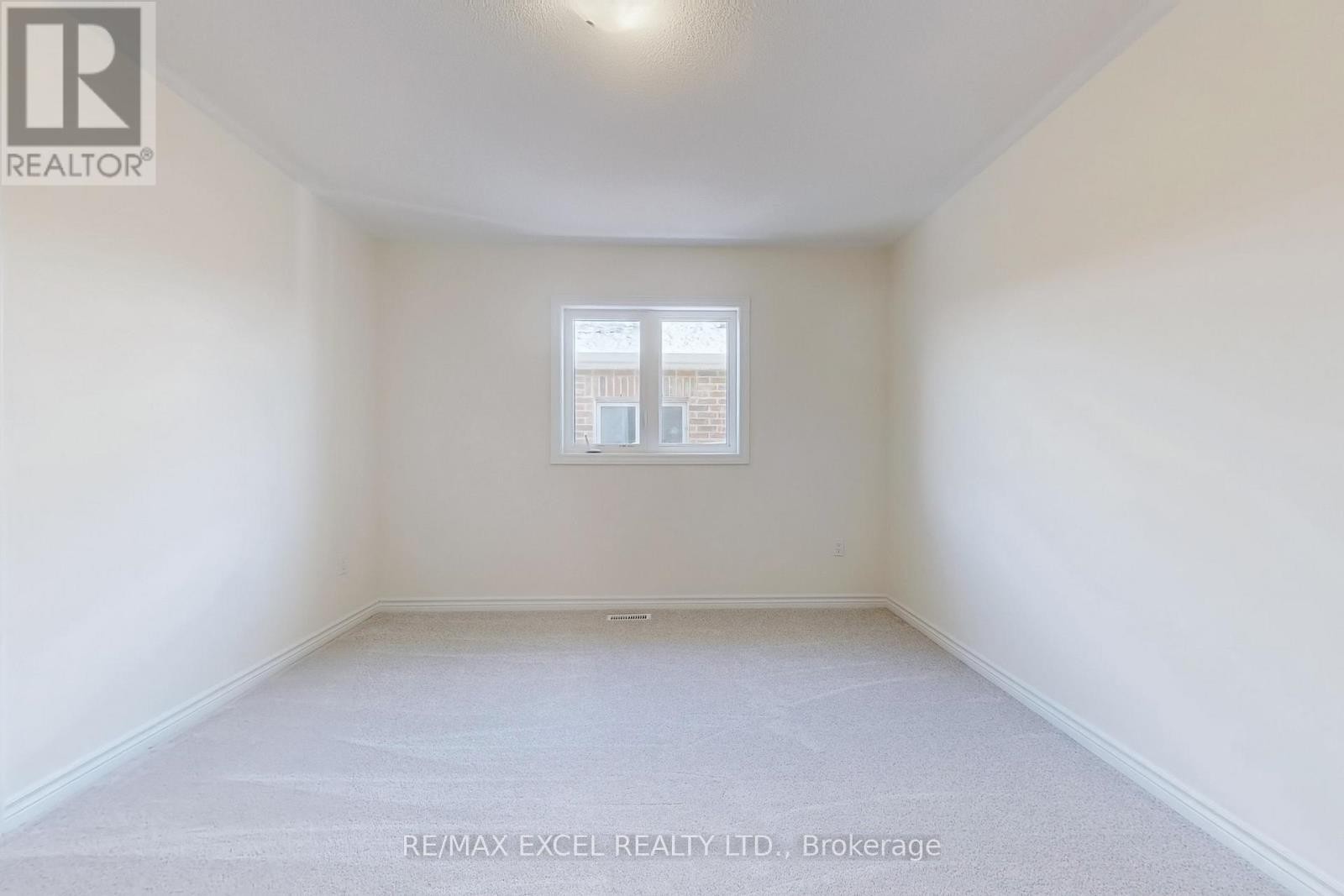 












26 RAINES ROAD

,
Scugog (Port Perry),




Ontario
L9L0E2

