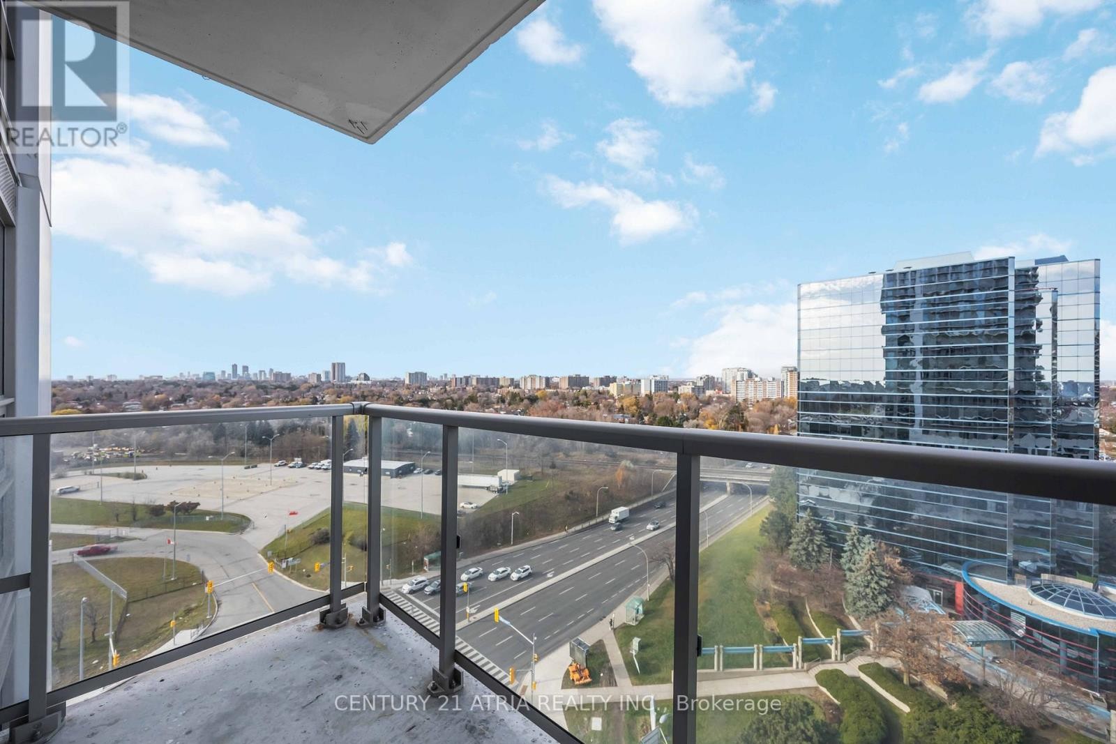 












1519 - 2031 KENNEDY ROAD

,
Toronto (Dorset Park),




Ontario
M1T0B8

