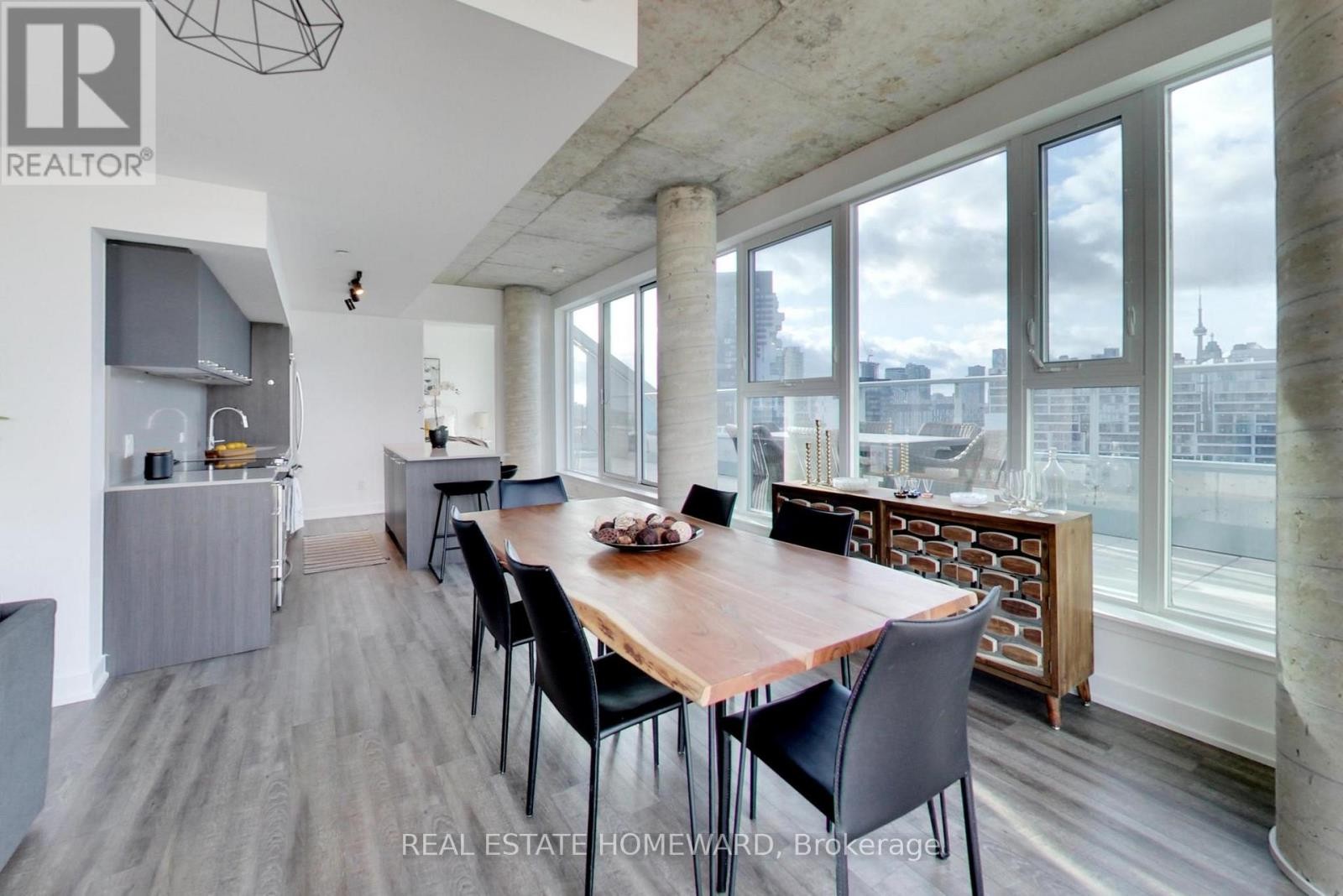 












1113 - 30 BASEBALL PLACE

,
Toronto (South Riverdale),




Ontario
M4M0E8

