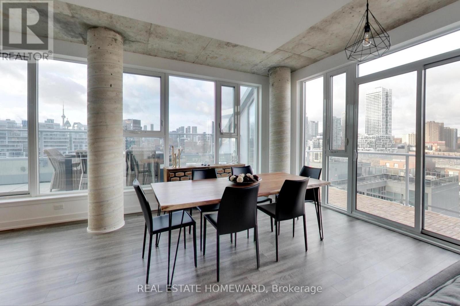 












1113 - 30 BASEBALL PLACE

,
Toronto (South Riverdale),




Ontario
M4M0E8

