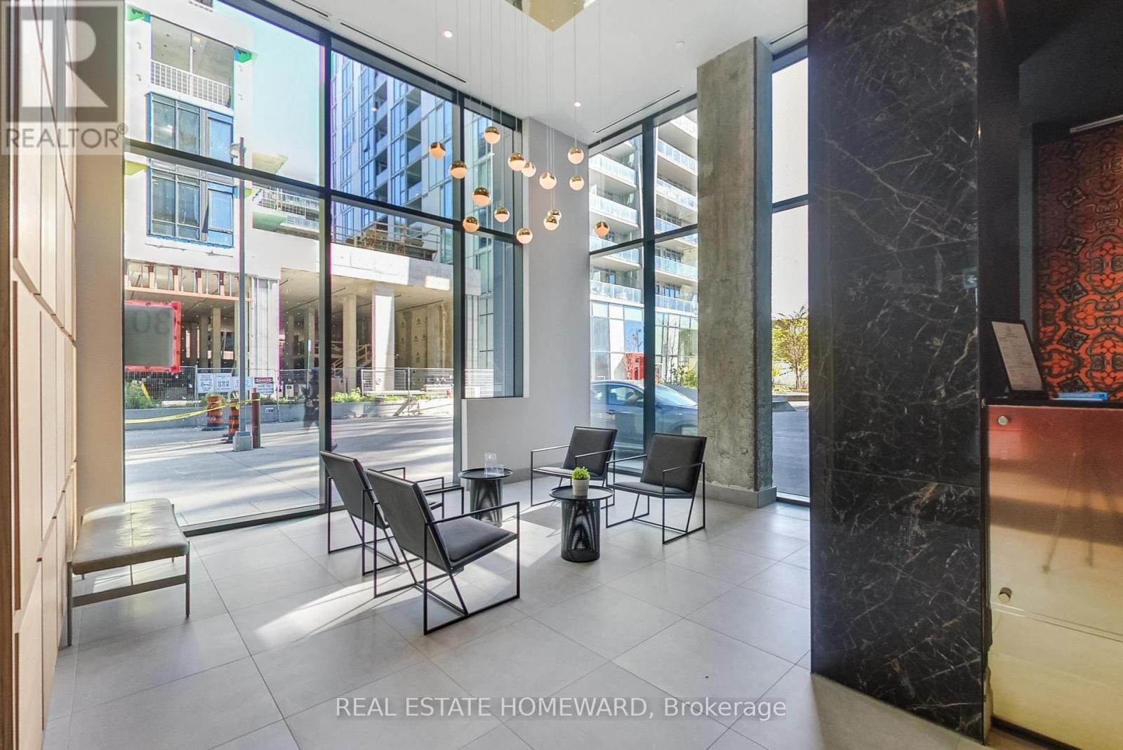 












1113 - 30 BASEBALL PLACE

,
Toronto (South Riverdale),




Ontario
M4M0E8

