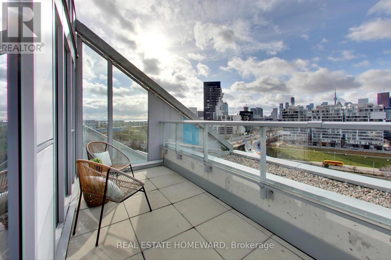 












1113 - 30 BASEBALL PLACE

,
Toronto (South Riverdale),




Ontario
M4M0E8

