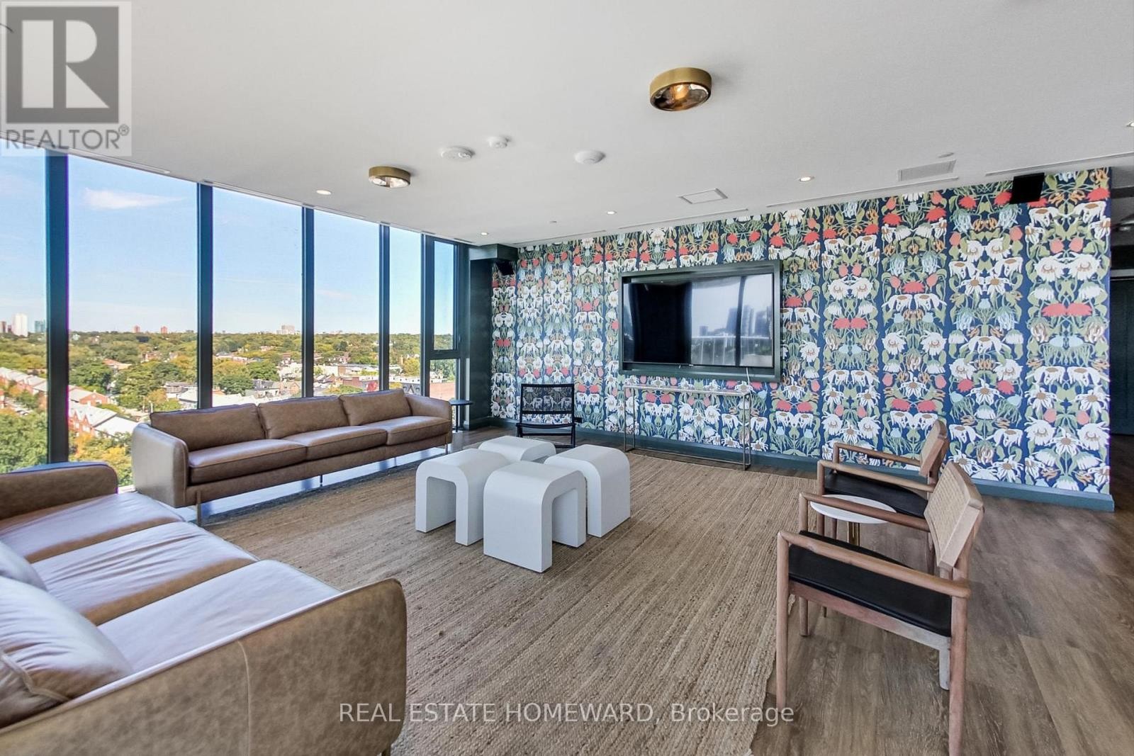 












1113 - 30 BASEBALL PLACE

,
Toronto (South Riverdale),




Ontario
M4M0E8

