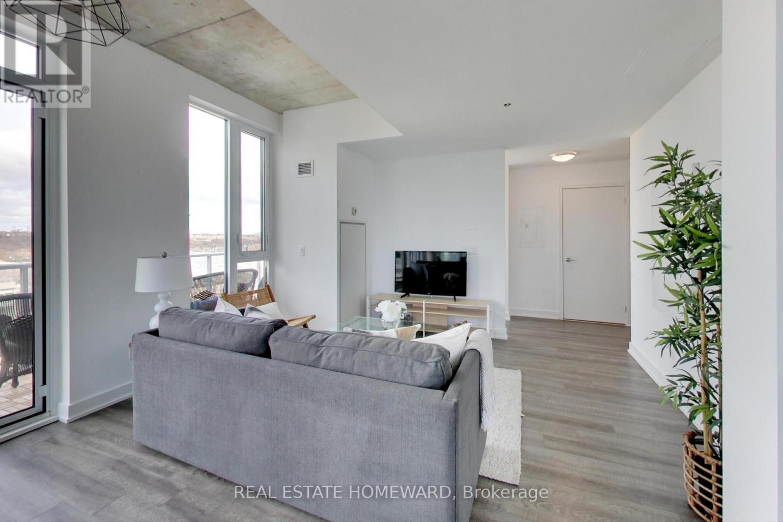 












1113 - 30 BASEBALL PLACE

,
Toronto (South Riverdale),




Ontario
M4M0E8

