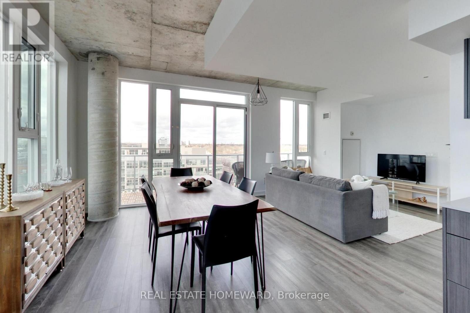 












1113 - 30 BASEBALL PLACE

,
Toronto (South Riverdale),




Ontario
M4M0E8

