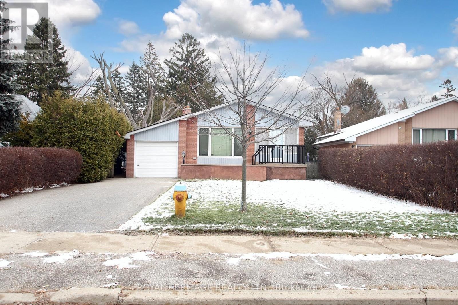 












65 BENNETT ROAD

,
Toronto (West Hill),




Ontario
M1E3Y2

