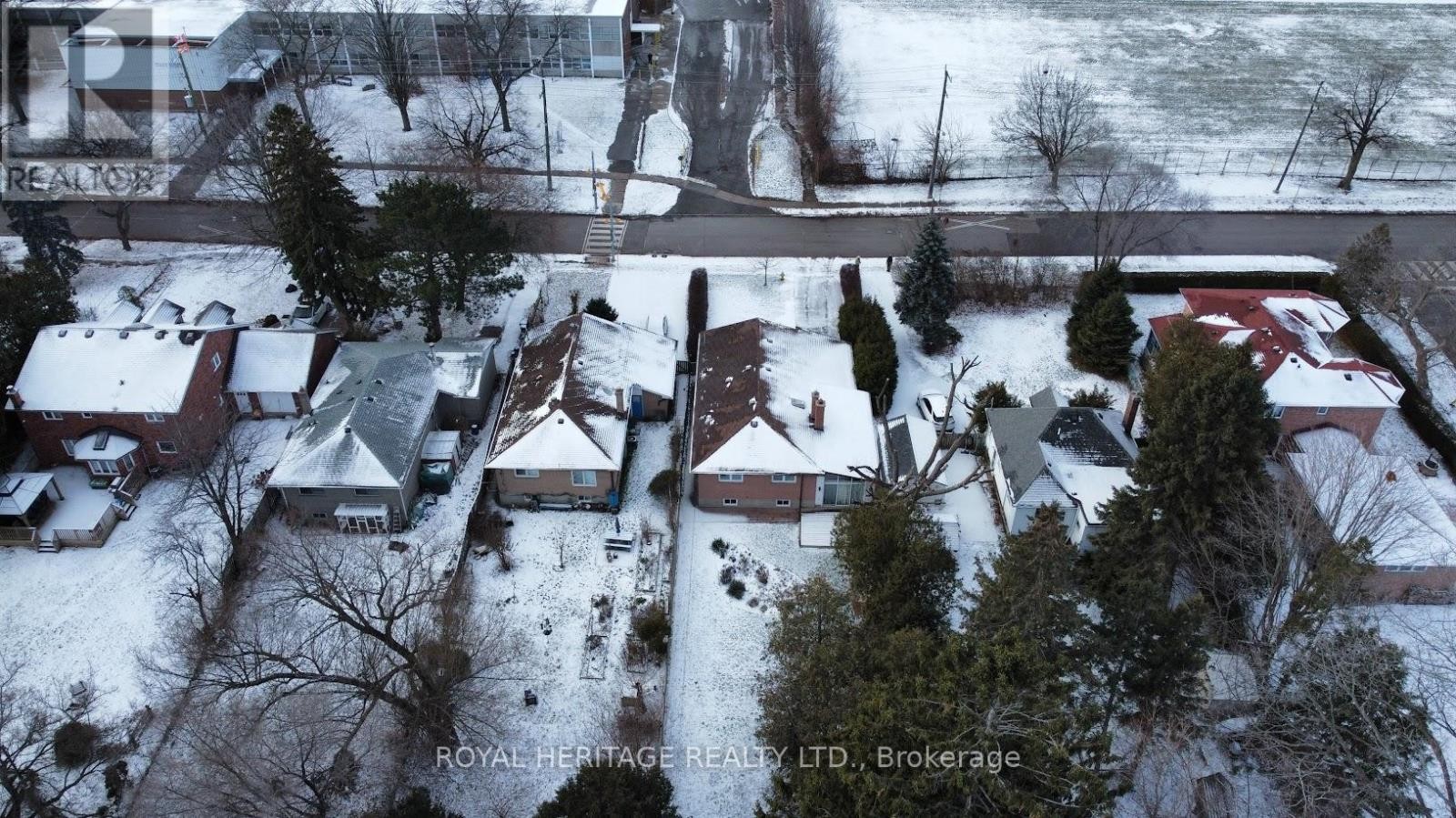 












65 BENNETT ROAD

,
Toronto (West Hill),




Ontario
M1E3Y2

